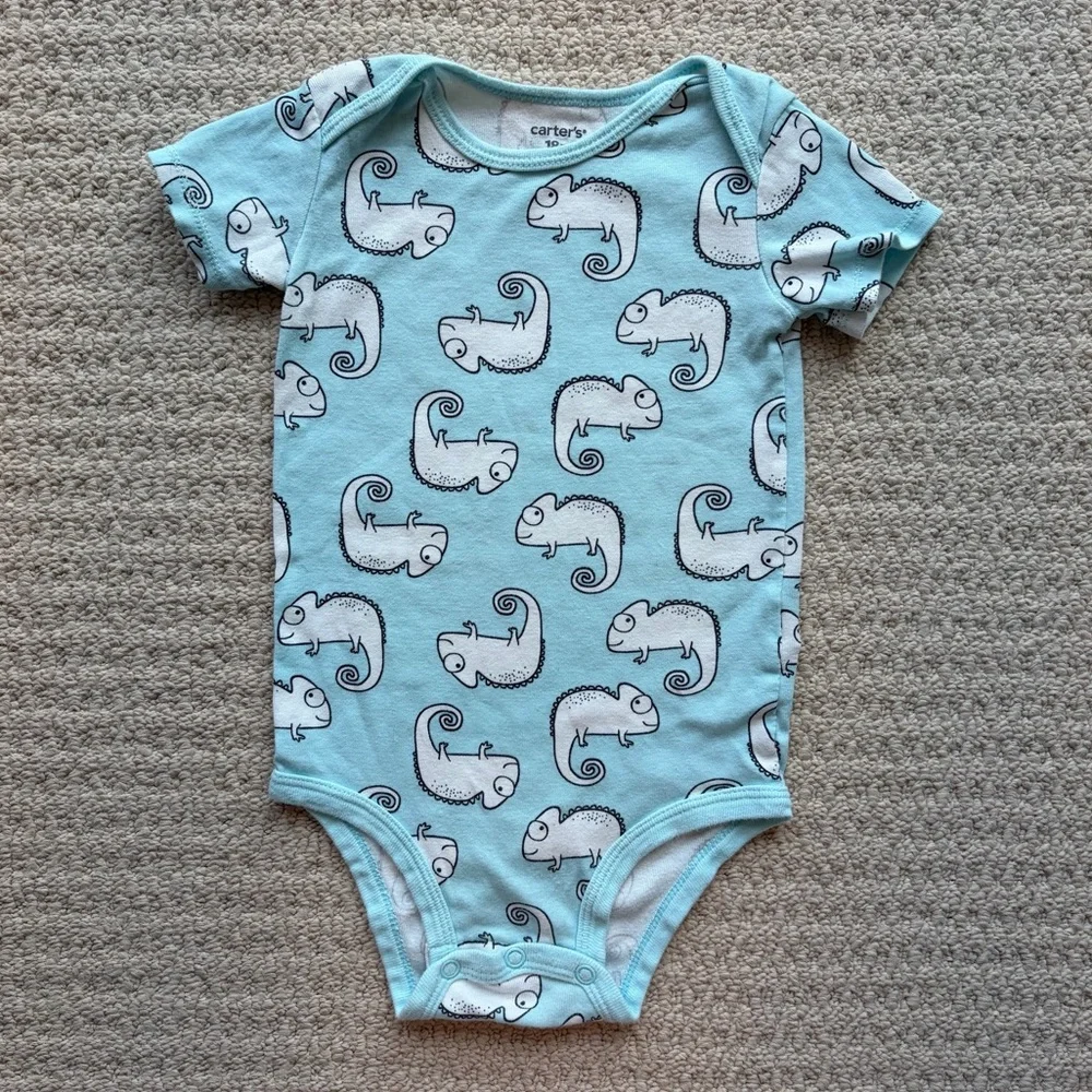 Carter’s 18M Iguana Onesie